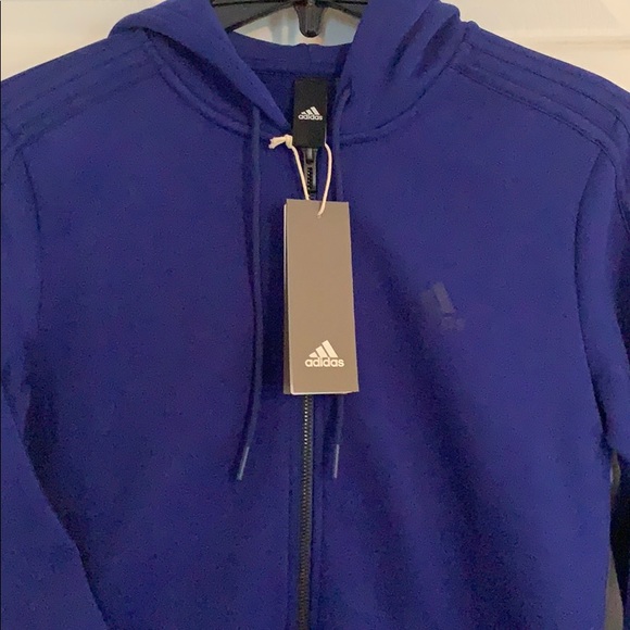 Woman’s Adidas Jacket - Picture 7 of 8